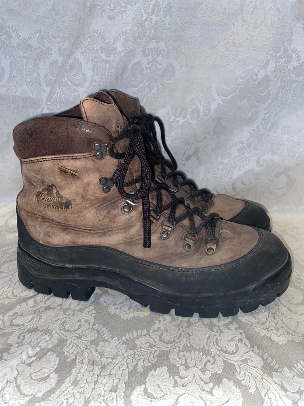 Danner 6.5” Talus GTX Brown and Black Waterproof Leather Hiking Boots